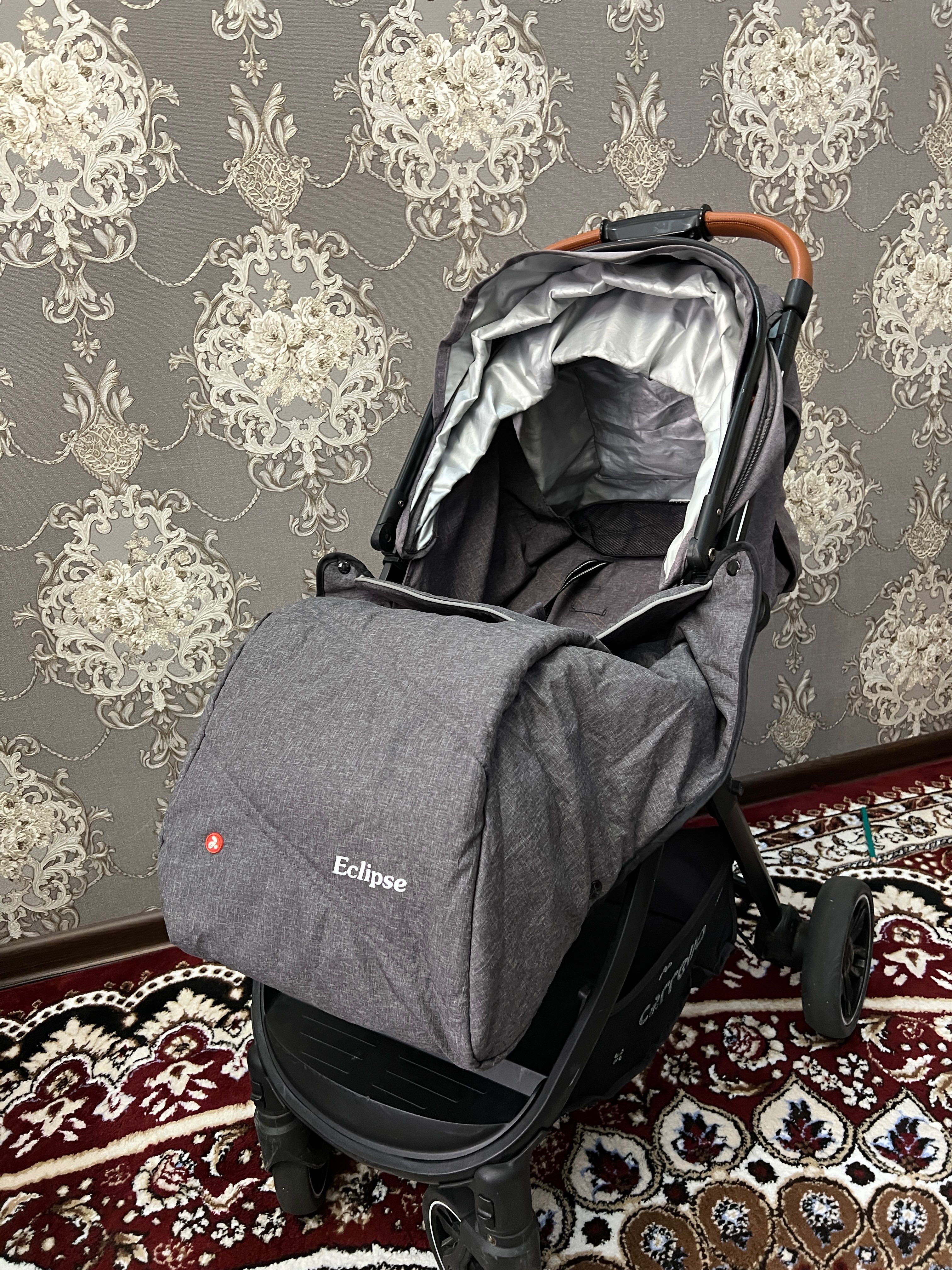 Коляска прогулочная Carrello