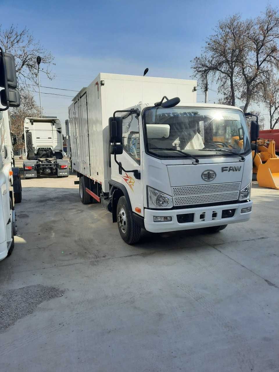 FAW автофургон 6.6 тонна № 1 от официального дистрибьютора