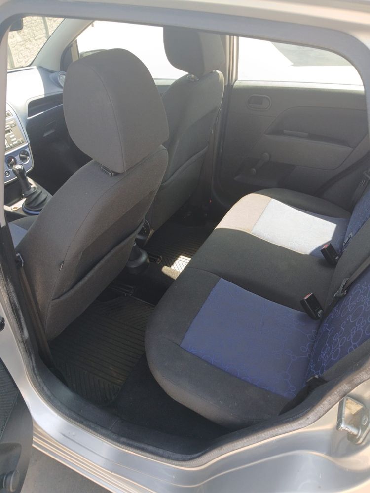 Vand Ford Fiesta 1.3Benzina 2008