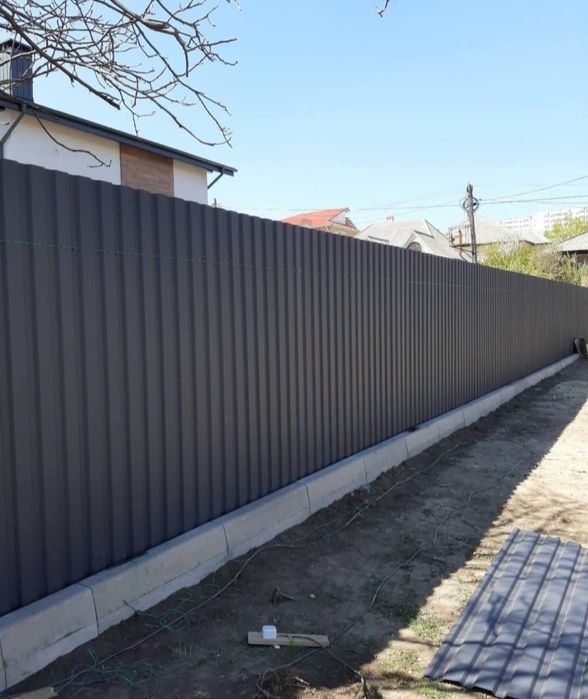 Construim garduri la comanda clientului