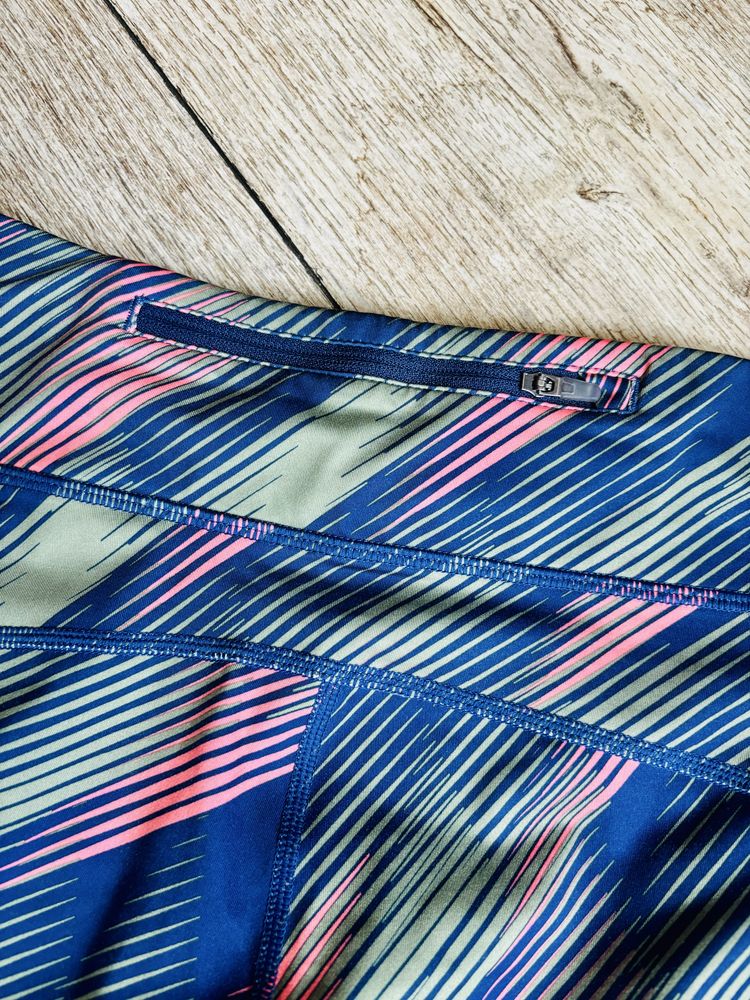 Дамски спортен клин Nike Dri-Fit/ L