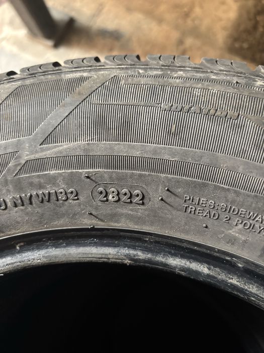 Всесизонни гуми Gripmax 235/60/16 от Рав4 < 7 мм грайфер