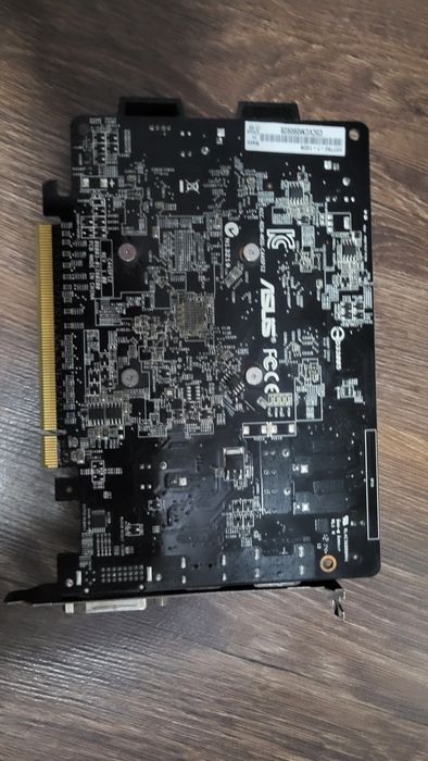 Vând placa vido asus si rami ddr3