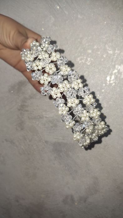 Qizlar uchun diademalar va aksesuarlar