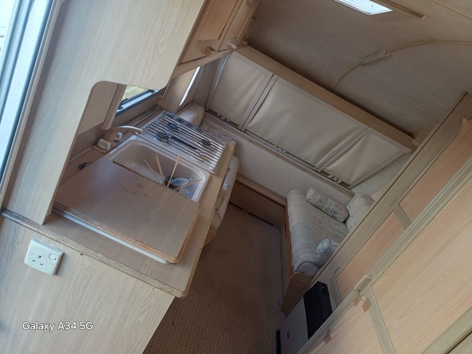 Rulota funtionala Beverly white