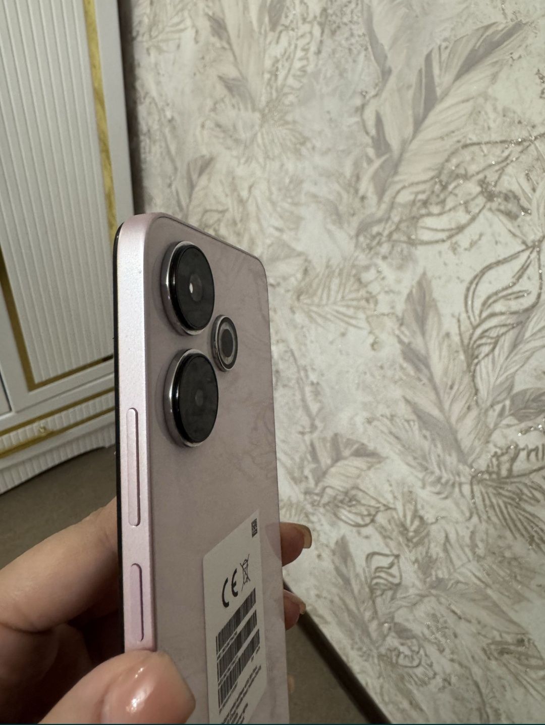 Redmi 13 srochno sotiladi Yangi 1 oy bogan