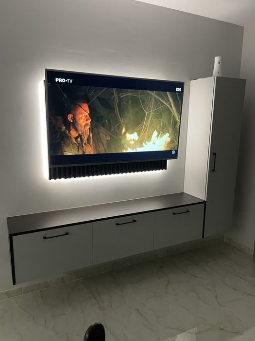 Vand Apartament Cu 3 Camere