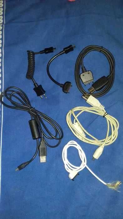 Cabluri USB,casti telefoane Nokia,Sagem,Benq,Samsung casti noi