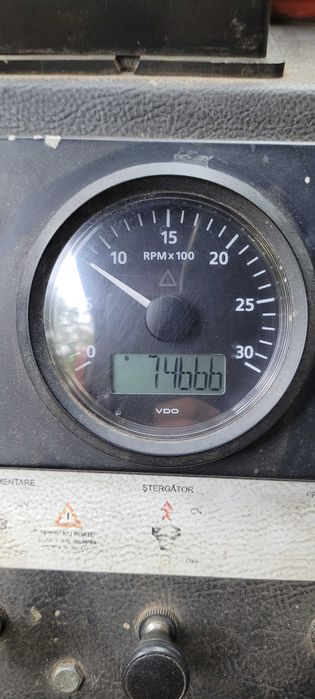 Auto si imbarcatiuni