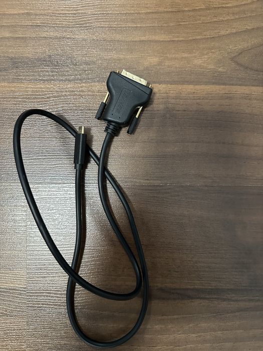 Cablu thunderbolt 3 la dvi