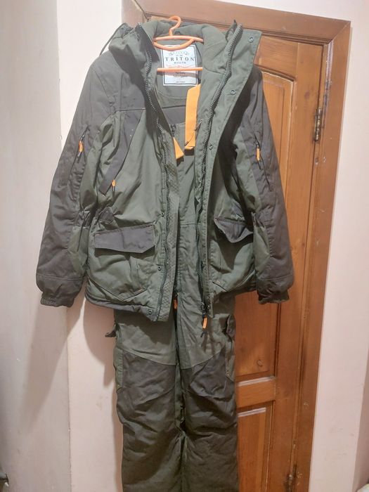 Продам зимний костюм для рыбалки