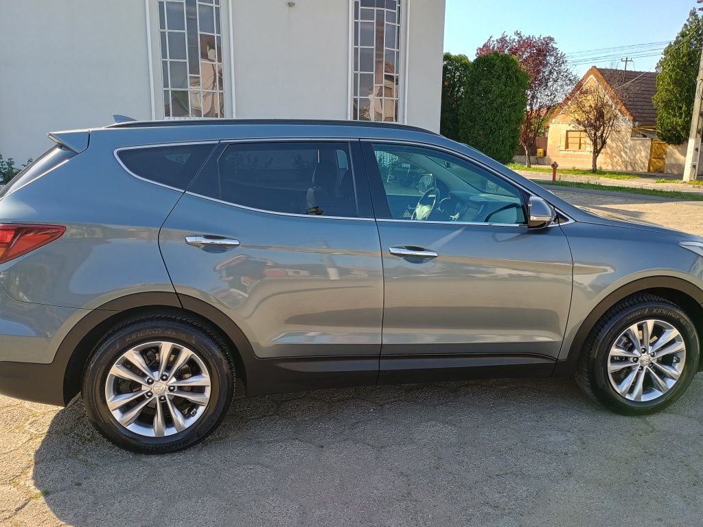 Hyundai Santa Fe Family+ 51215 km