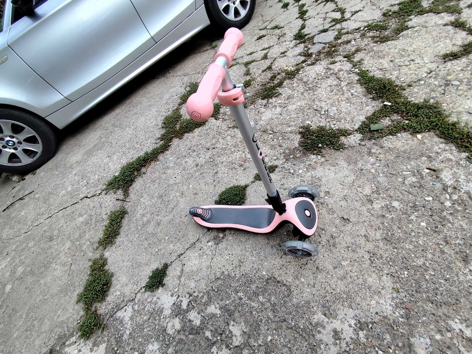 Тротинетка нова каране е един път