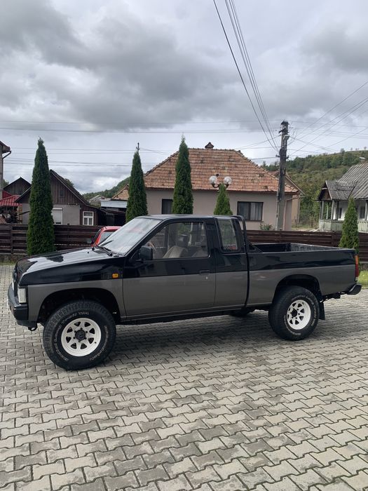 NISSAN KING CAB (navara md21 pick up )