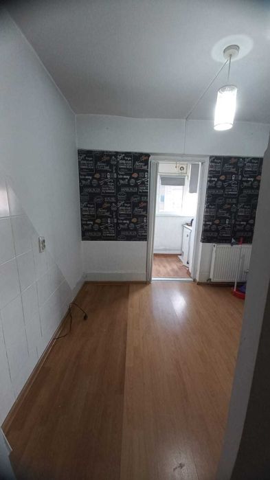 Vânzare apartament 3 camere