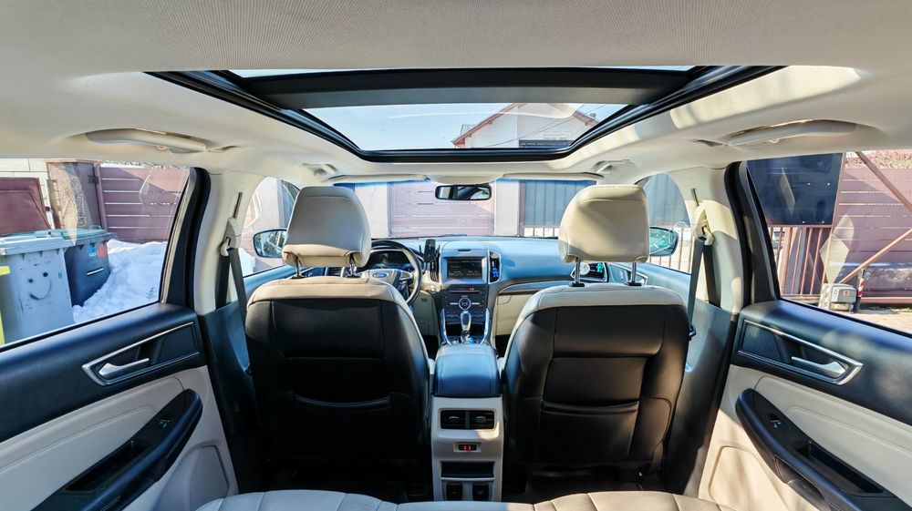 Vând Ford Edge 2.0 TDCi(210CP)AWD