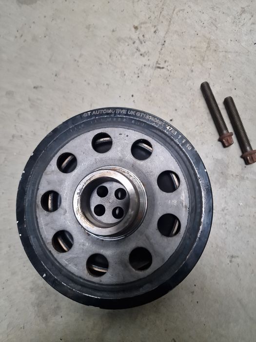 Fulie arbore vibrochen bmw e90 e91 e92 e60 e61 f10 f30 f32 n47
