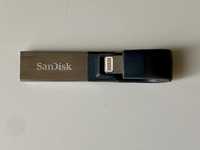 Pt posesori iPhone 7-14: Stick Sandisk iXpand USB 3+Lightning 64GB