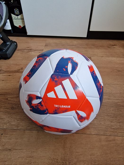 Minge Adidas Tiro League, marimea 5, NOUA