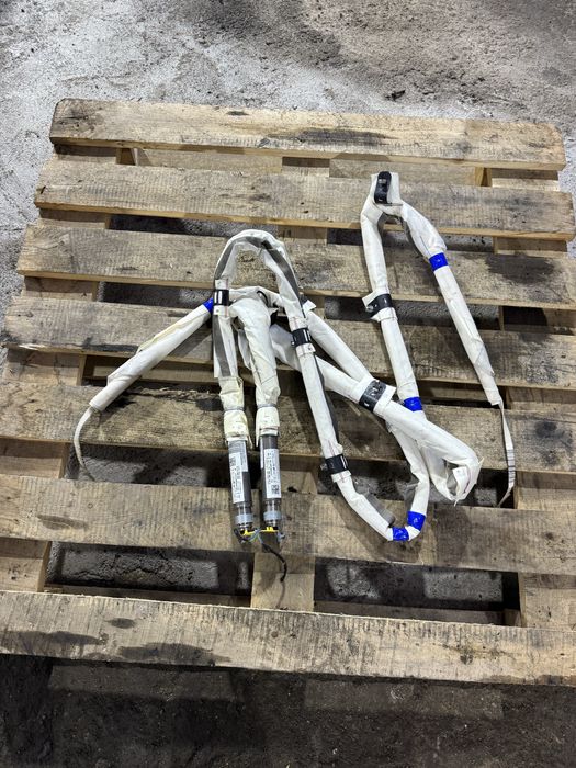 Завеса / щора , airbag за таван за audi a4 b8