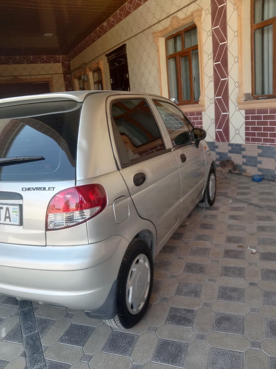 Matiz sotiladi metanda
