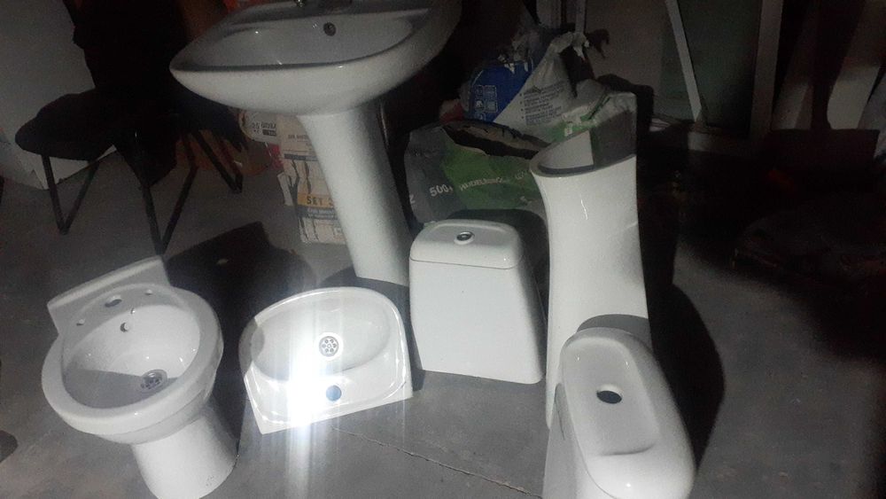 Фаянс,беде,раковина бачки