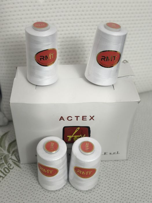 Ata de cusut alba poliester