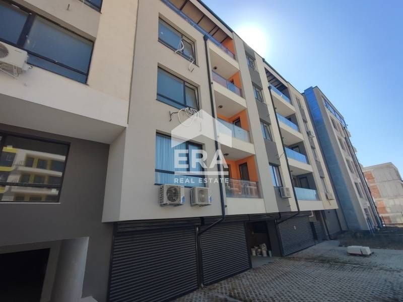 Двустаен южен апартамент за продажба, в новостроящ се жилищен комплекс