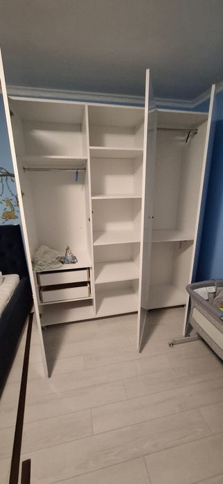 Sifonier de vanzare