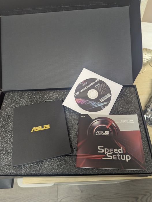 Видео Карта Radeon RX Vega 64 Asus ROG Strix Gaming OC Edition 8GB