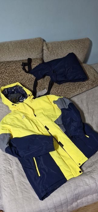 Костюм лыжный зимний