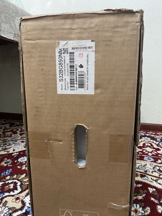 Samsung манитор компютерний 32 продам