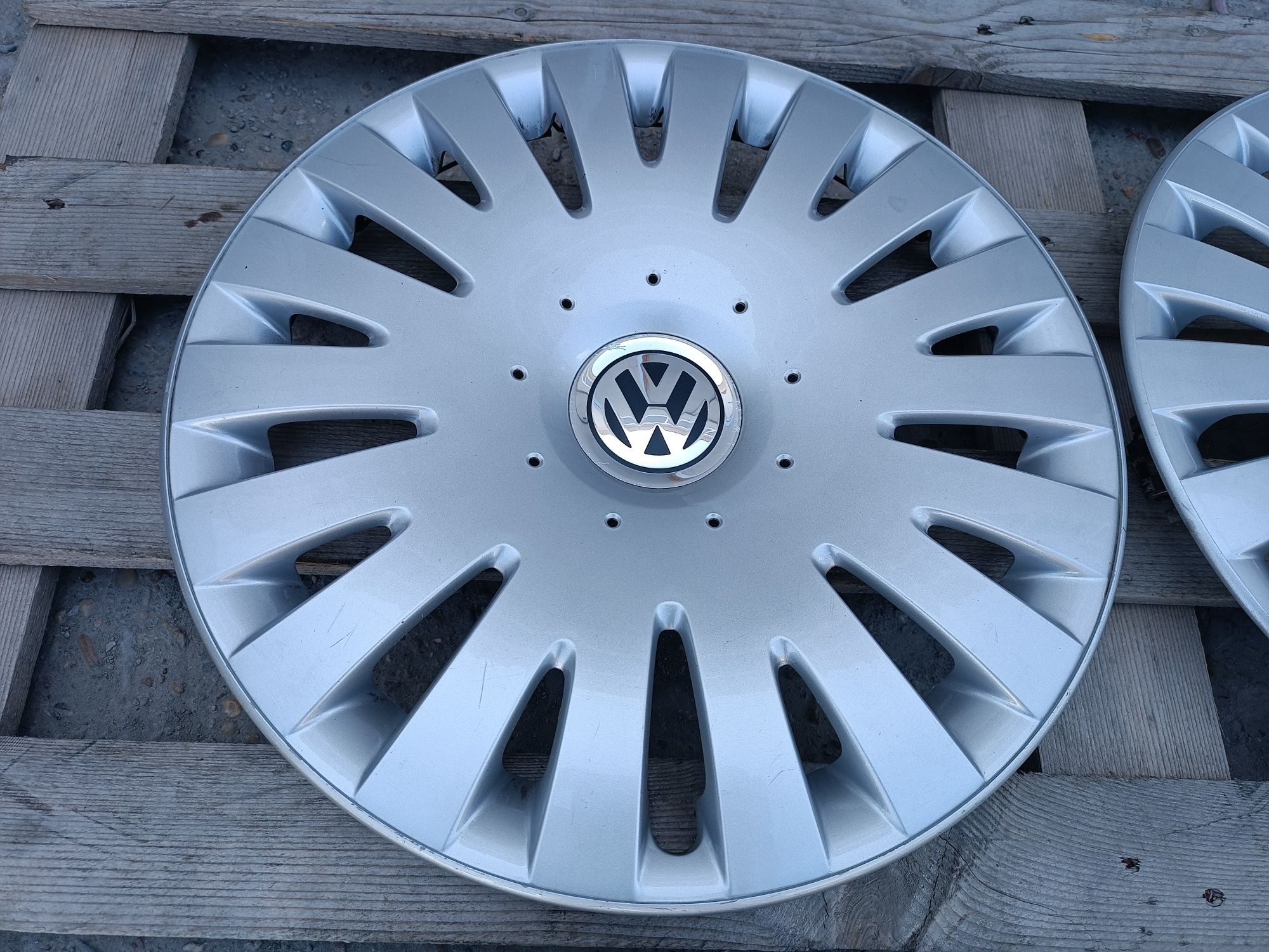 Оригинални тасове VW 16 цола