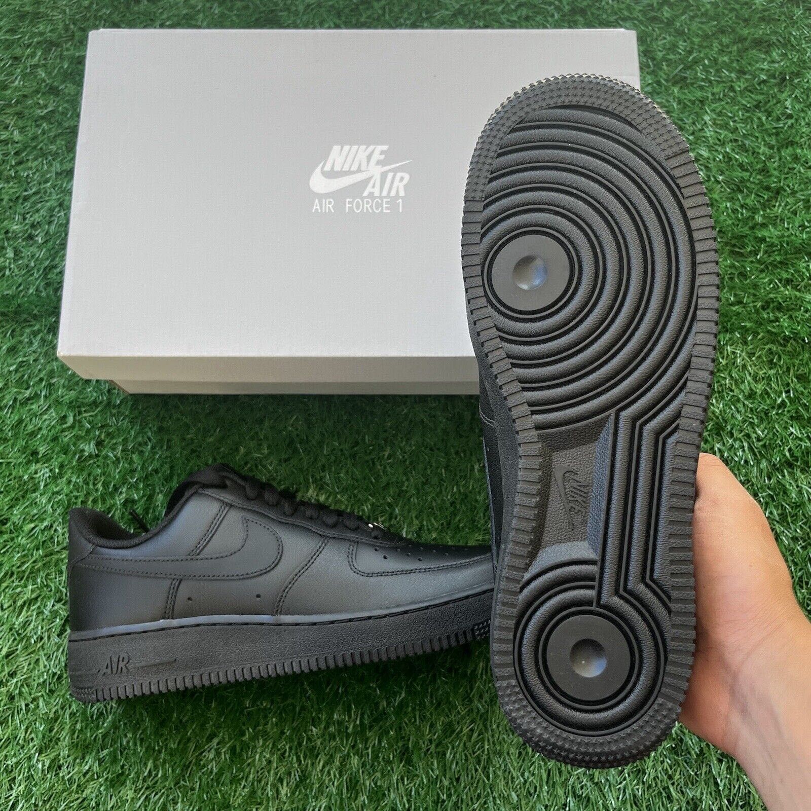 Nike Air Force 1 Triple Black Adidasi - PROMOTIE