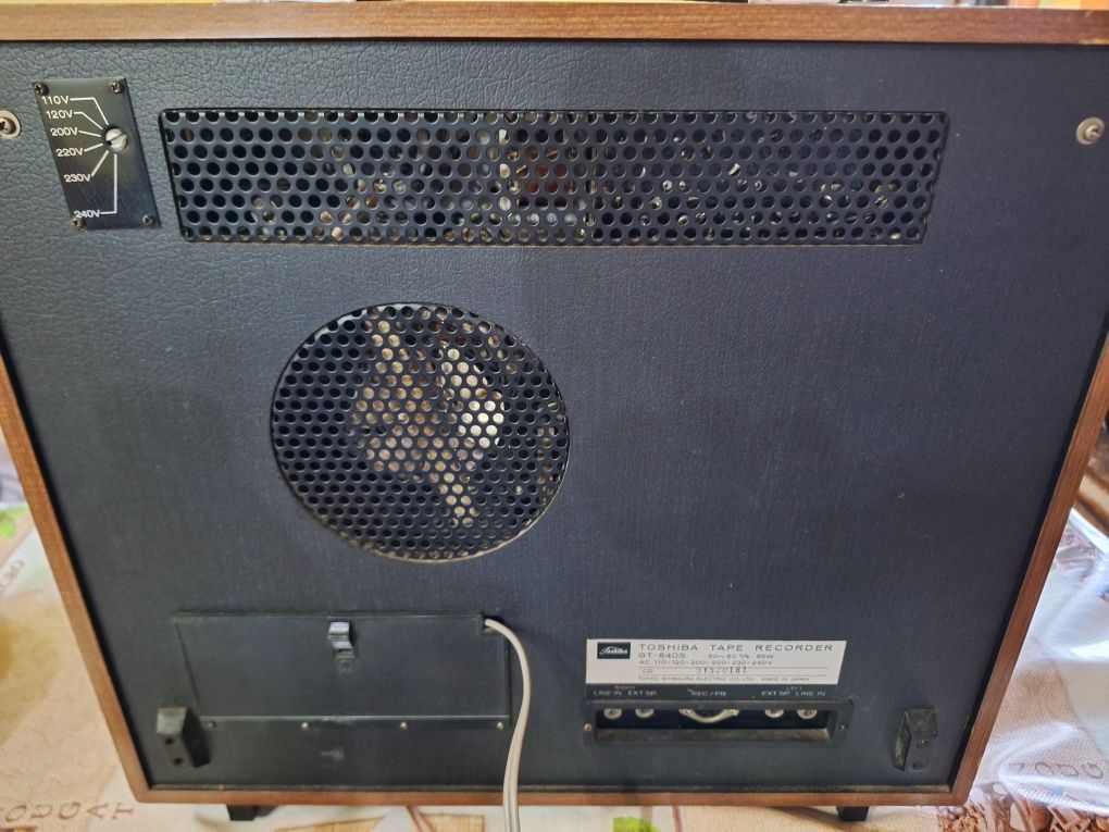 Magnetofon Toshiba GT-840S , vintage.