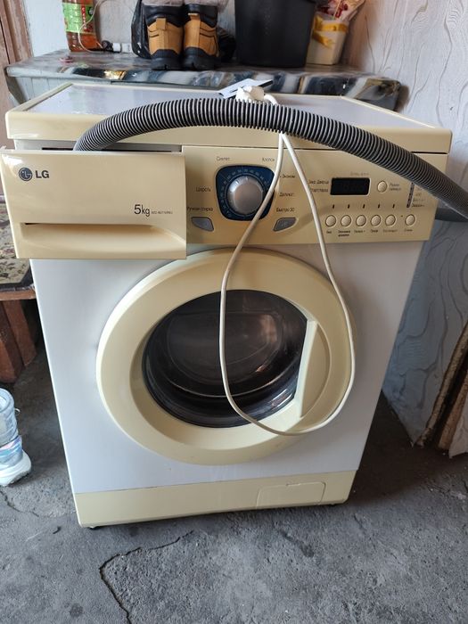 Продам стиральную машину