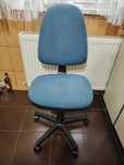 Scaun de birou rotativ