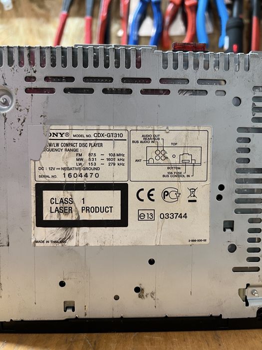 Casetofon Sony 1DIN fără usb cu aux