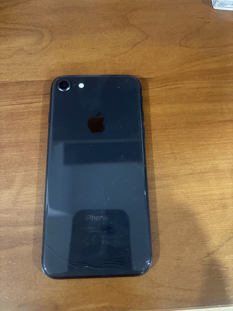 Iphone 7 Продавам