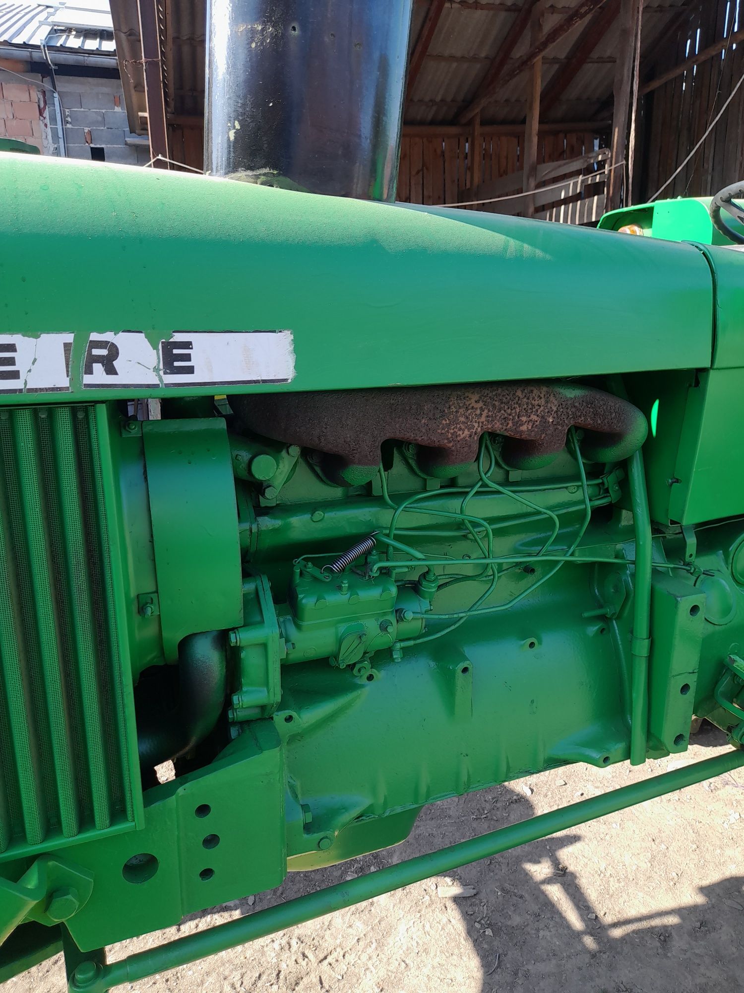 Vind tractor john deere în stare de funcționare