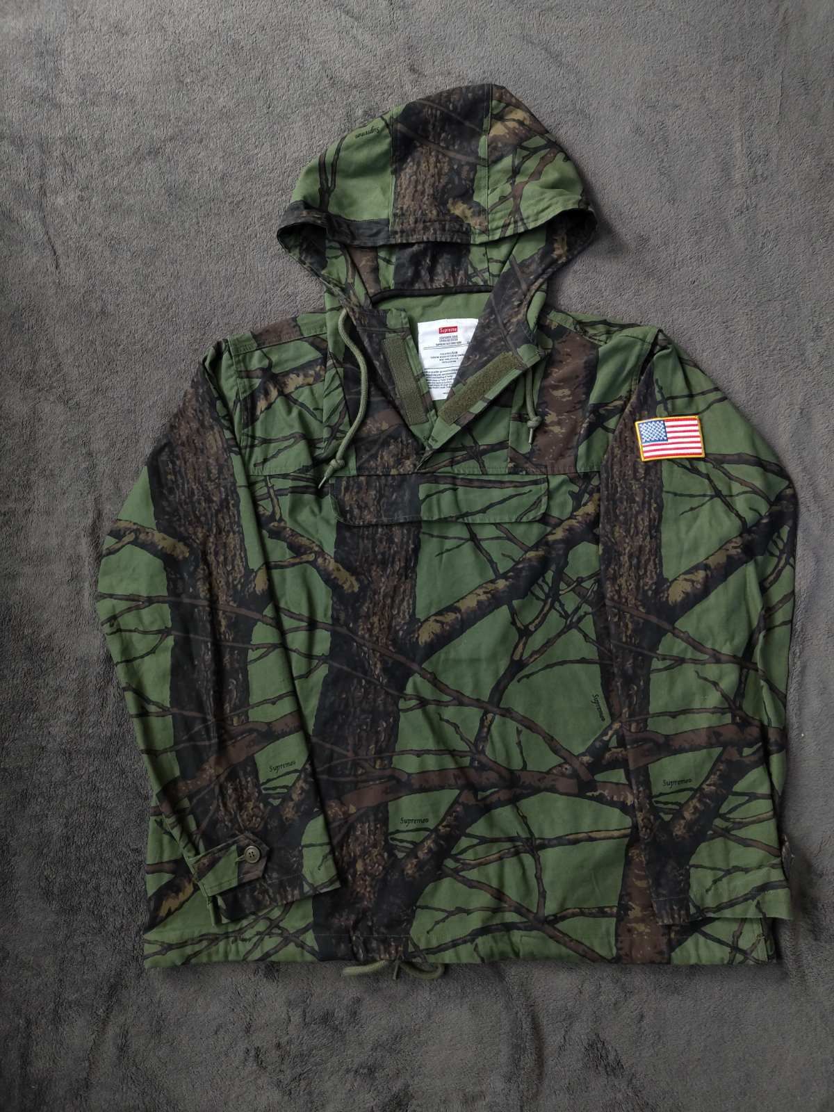 Supreme field pullover