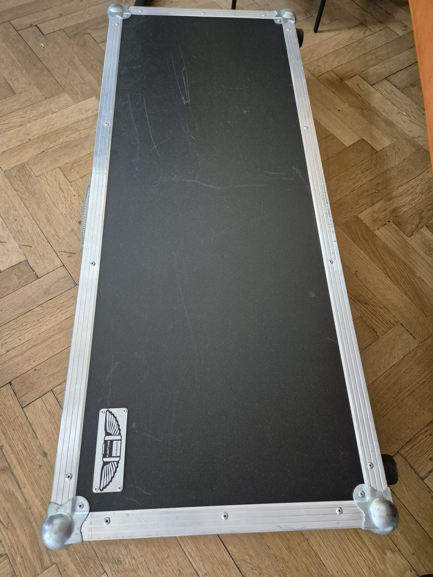 Synth Access Virus Ti + flightcase