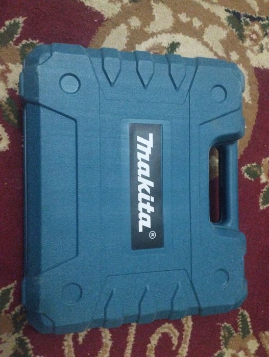 Шуруповёрт аккумуляторный