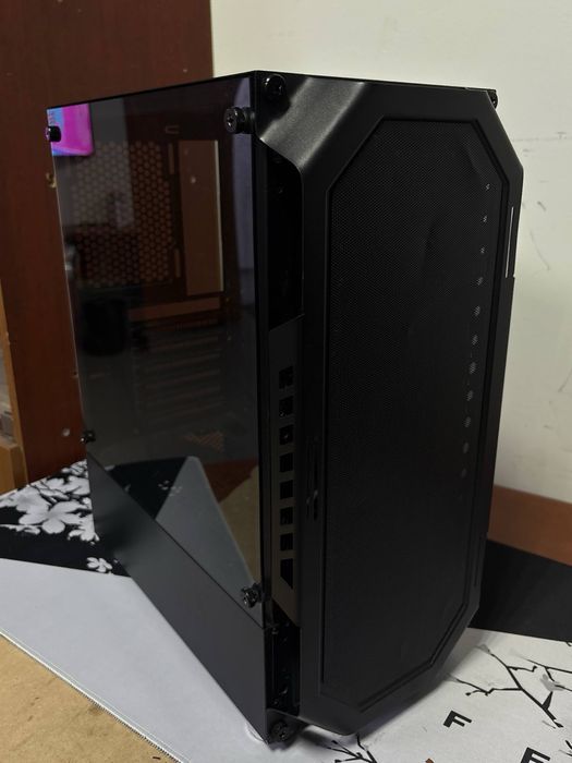 Корпус 3х кулерный с управляемой подсветкой