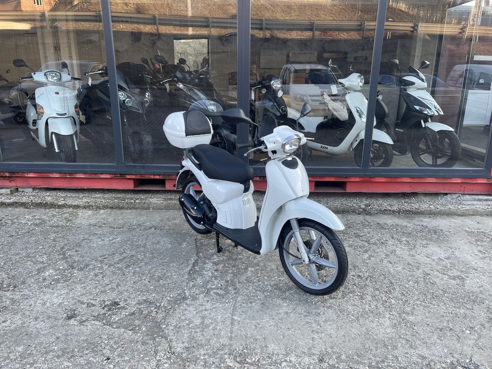 Scuter Aprilia scarabeo 100 cc