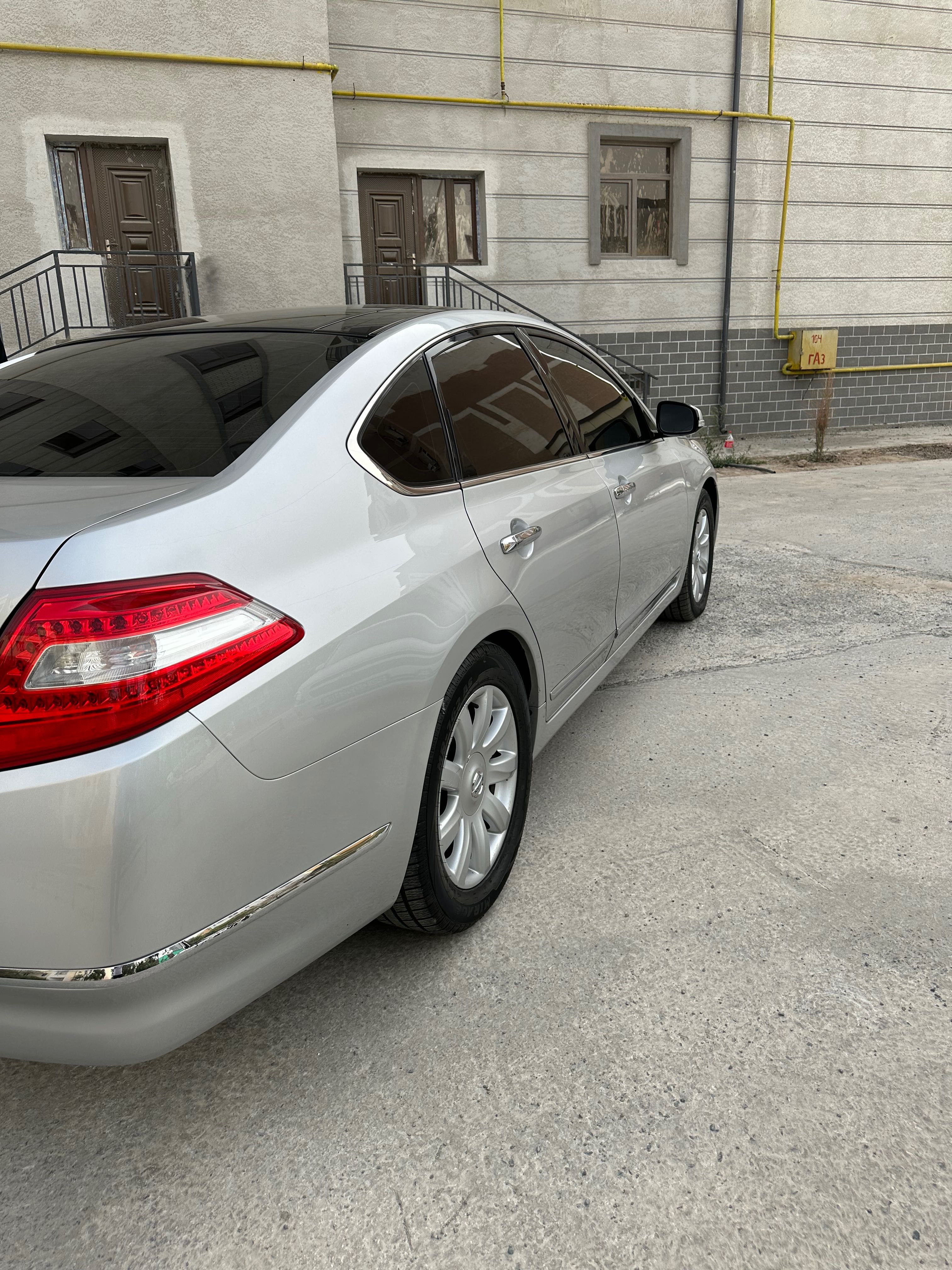 Nissan teana 2008 yil