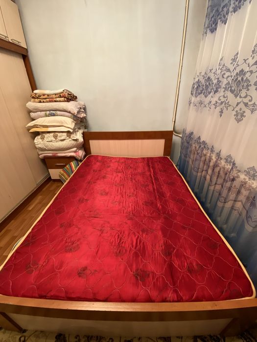 Продам спальный кровать