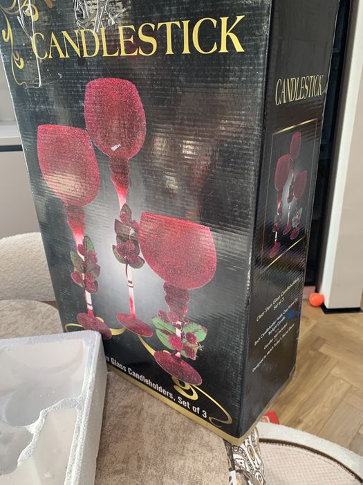 Подсвечники продоаю новые!