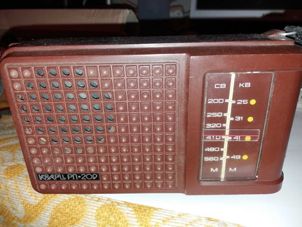 aparat de radio sovietic
