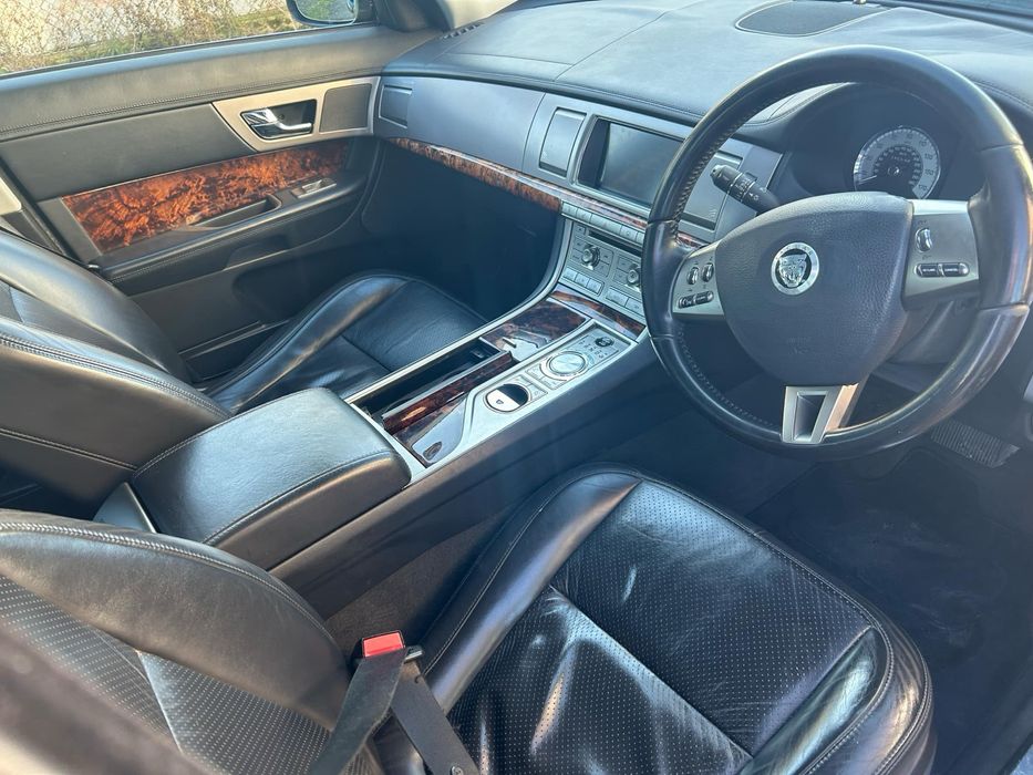 Jaguar xf 3.0 D 245hp
